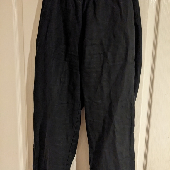 Quince Women's Black Cropped Linen Pants - Picture 2 of 6
